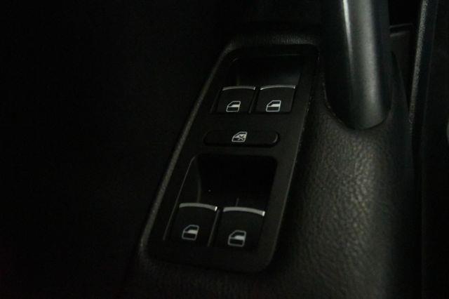 2013 Volkswagen Passat TDI SEL Premium photo