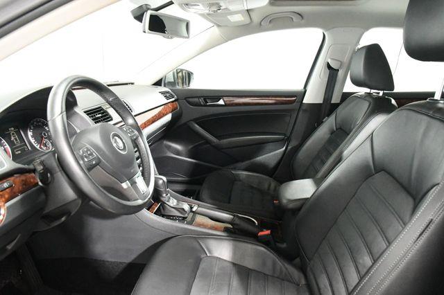 2013 Volkswagen Passat TDI SEL Premium photo