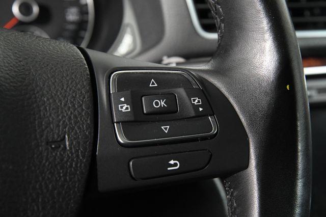 2013 Volkswagen Passat TDI SEL Premium photo