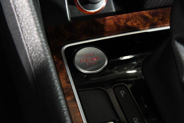 2013 Volkswagen Passat TDI SEL Premium photo