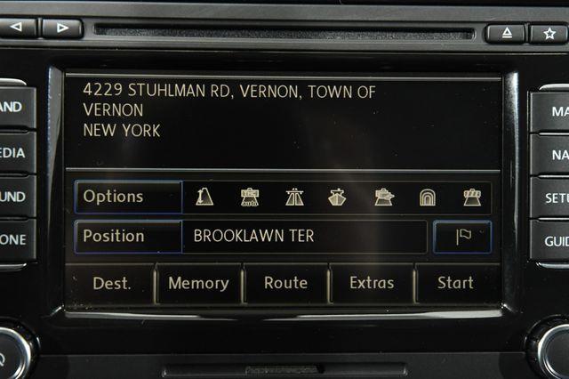 2013 Volkswagen Passat TDI SEL Premium photo