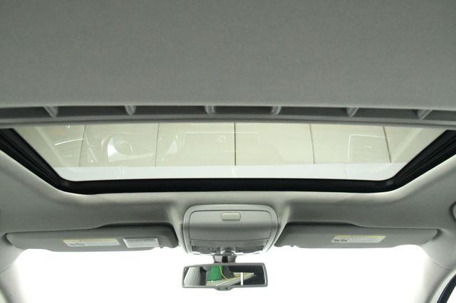 2013 Volkswagen Passat TDI SEL Premium photo