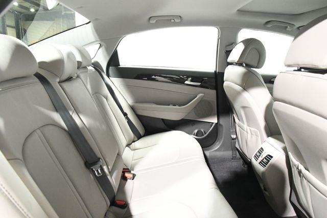 2016 Hyundai Sonata Limited Nav/ Blind Spot/ Safet photo