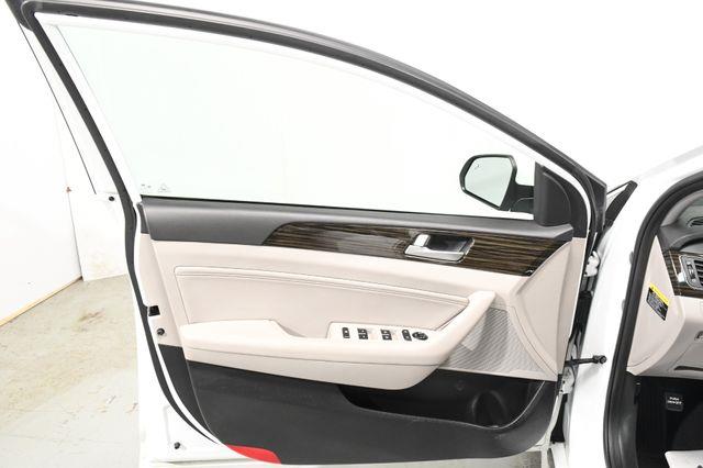 2016 Hyundai Sonata Limited Nav/ Blind Spot/ Safet photo