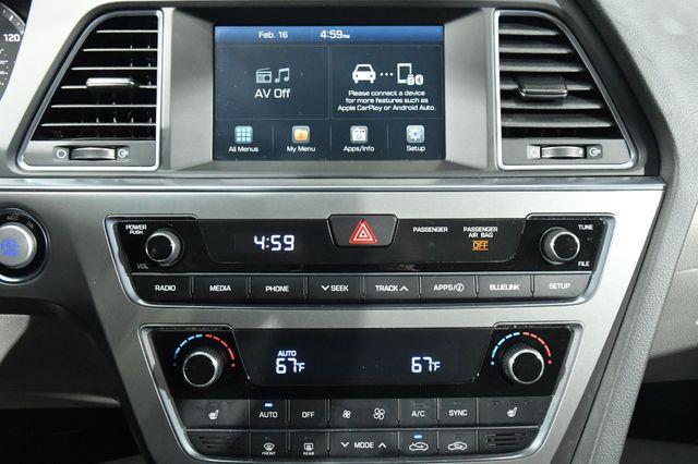 2016 Hyundai Sonata Limited Nav/ Blind Spot/ Safet photo