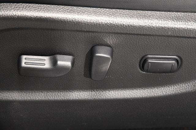 2013 Nissan SLX photo