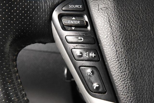 2013 Nissan SLX photo