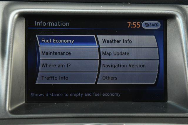 2013 Nissan SLX photo