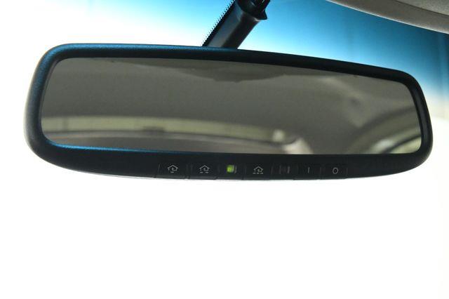 2013 Nissan SLX photo