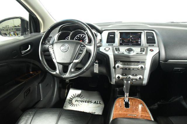 2013 Nissan SLX photo