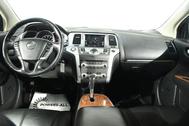 2013 Nissan SLX photo