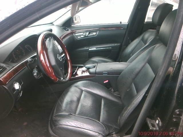 2010 Mercedes-Benz S-Class S550 4MATIC photo