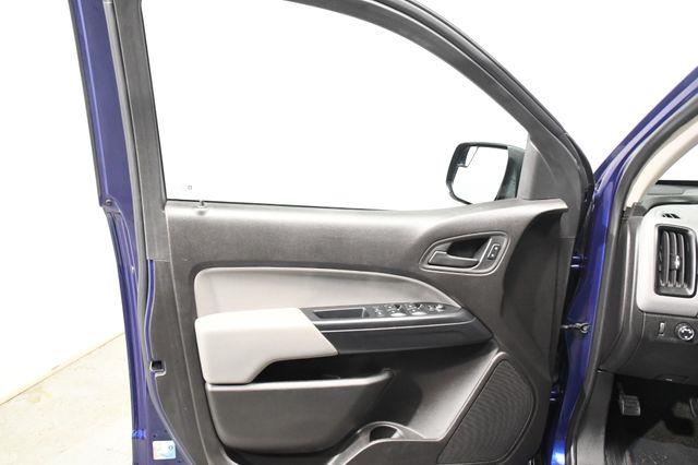 2016 Chevrolet Colorado 2WD WT photo
