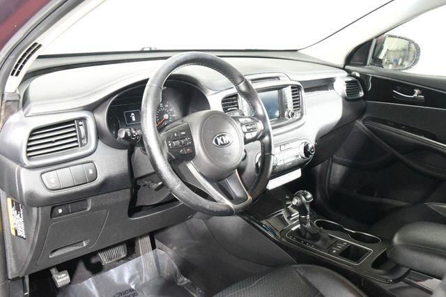 2017 Kia Sorento EX w/ Leather / Nav/ Heated Se photo