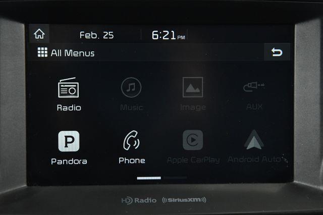 2017 Kia Sorento EX w/ Leather / Nav/ Heated Se photo