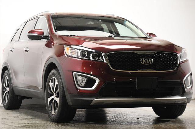 2017 Kia Sorento EX w/ Leather / Nav/ Heated Se photo