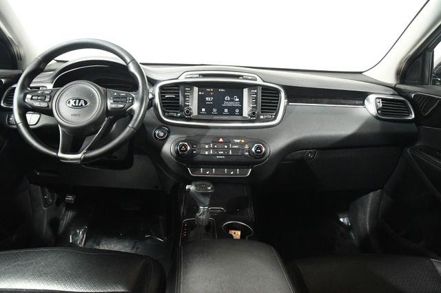 2017 Kia Sorento EX w/ Leather / Nav/ Heated Se photo