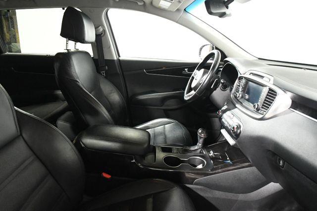 2017 Kia Sorento EX w/ Leather / Nav/ Heated Se photo