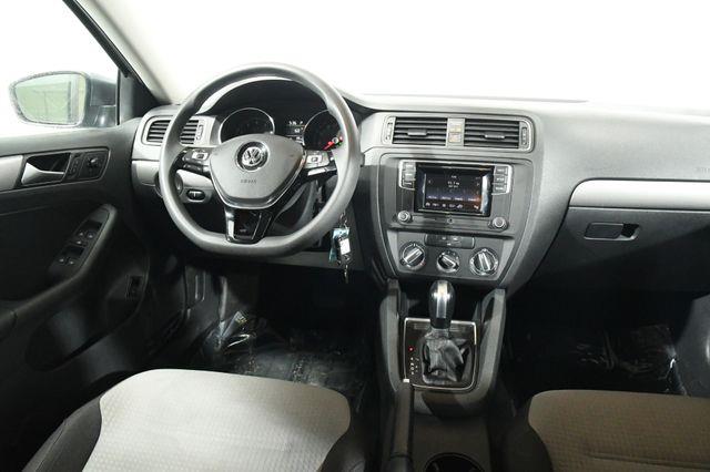 2017 Volkswagen Jetta 1.4T S photo