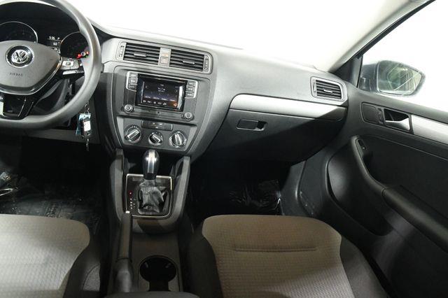 2017 Volkswagen Jetta 1.4T S photo