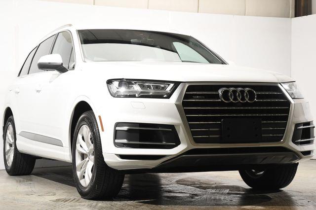 2017 Audi Q7 Premium Plus photo