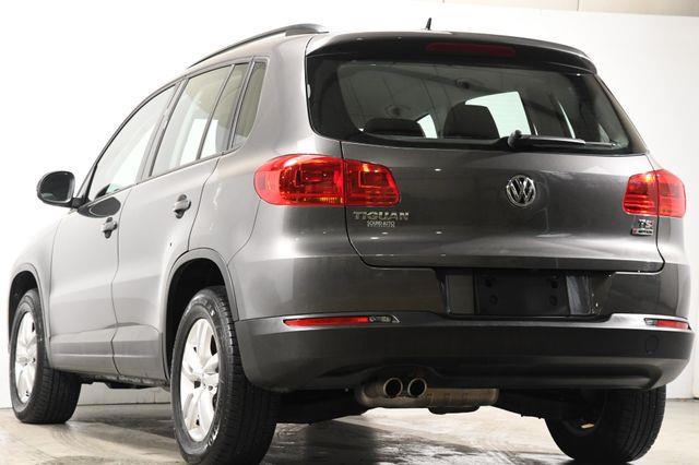 2016 Volkswagen Tiguan S photo