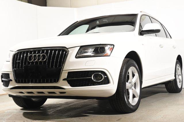 The 2017 Audi Q5 Premium Plus photos