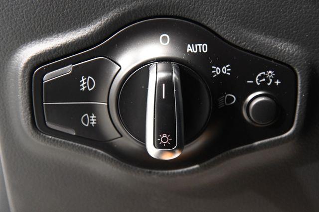 2017 Audi Q5 Premium Plus photo