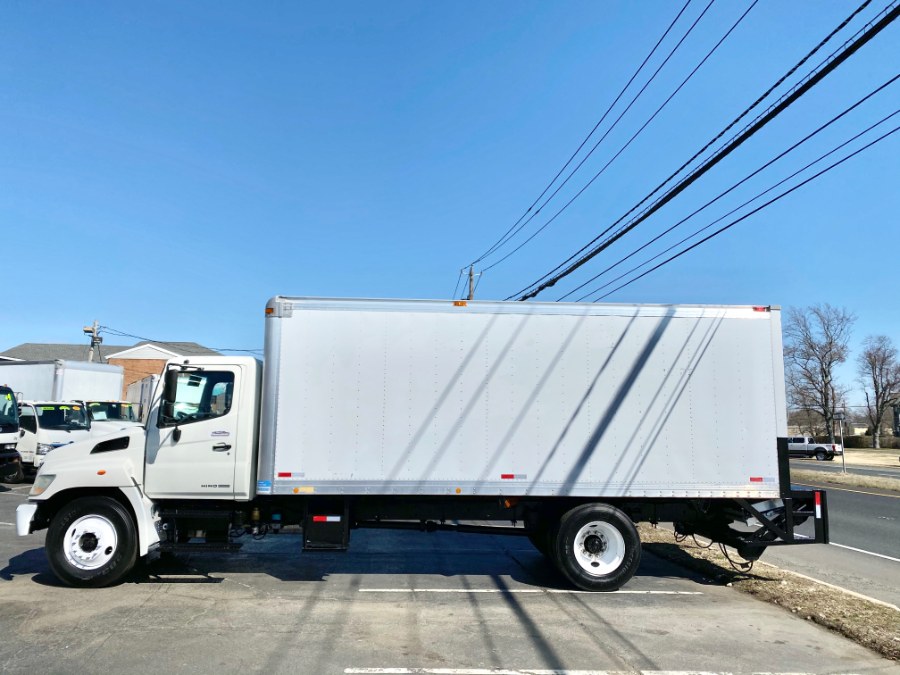 2008 Hino 268 Box Truck photo