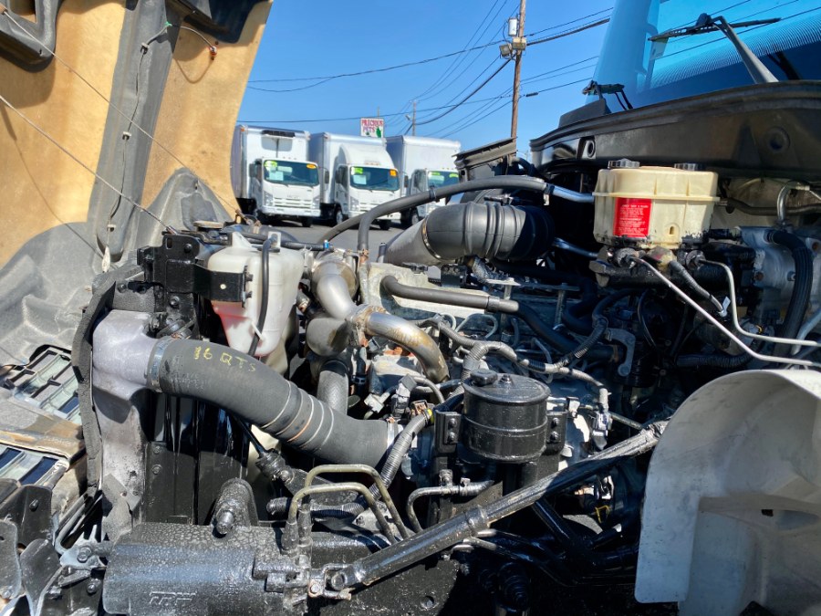 2008 Hino 268 Box Truck photo