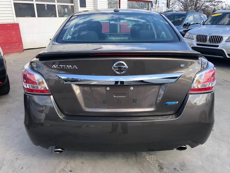 2014 Nissan Altima 2.5 photo
