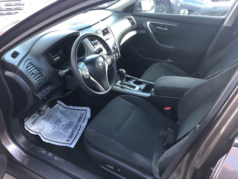 2014 Nissan Altima 2.5 photo