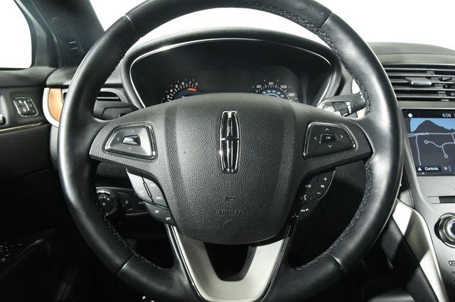 2017 Lincoln MKC Reserve w/ Blind Spot/ Nav/ Sa photo