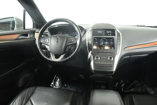 2017 Lincoln MKC Reserve w/ Blind Spot/ Nav/ Sa photo