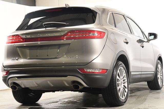 2017 Lincoln MKC Reserve w/ Blind Spot/ Nav/ Sa photo