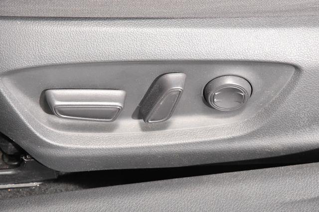 2018 Toyota Camry LE photo