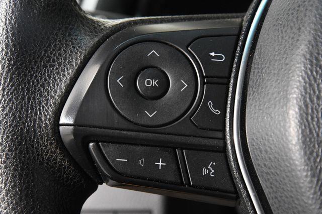 2018 Toyota Camry LE photo