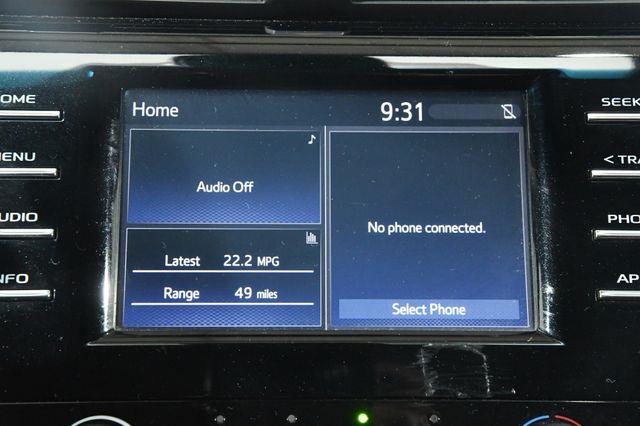 2018 Toyota Camry LE photo
