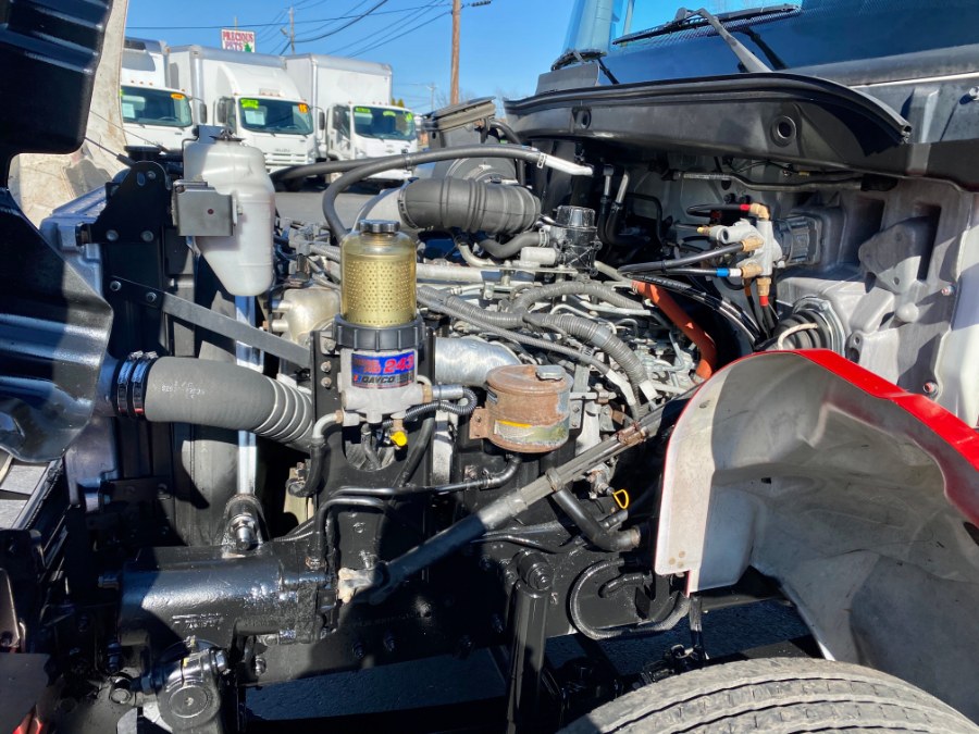 2013 Hino 258/268 truck photo