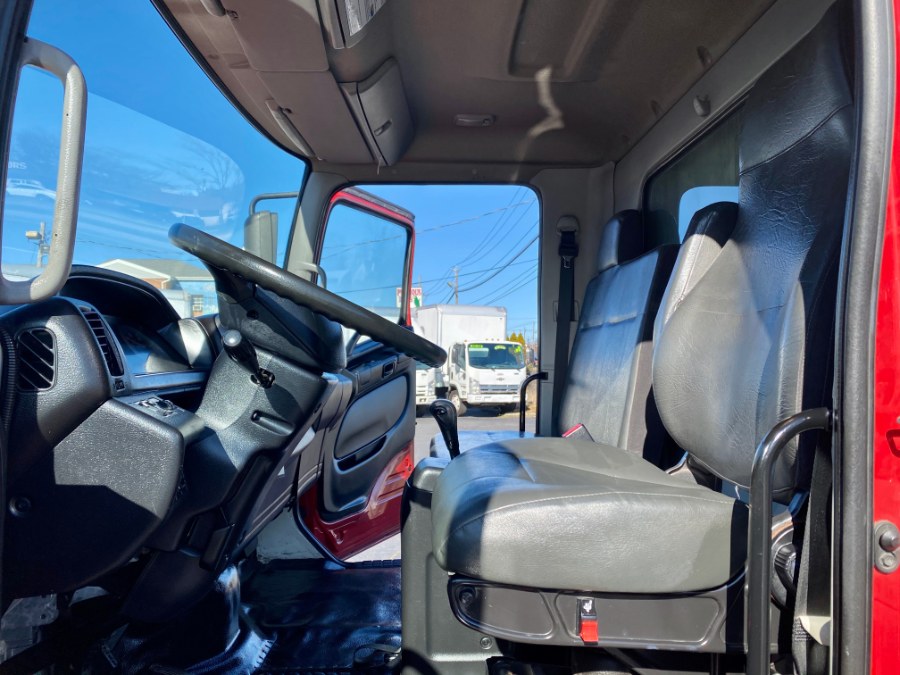 2013 Hino 258/268 truck photo