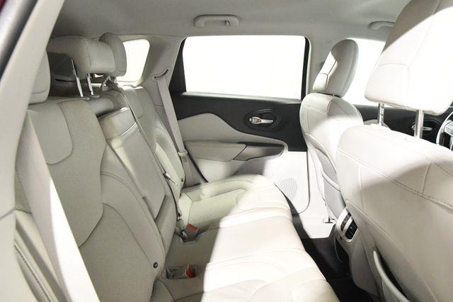 2019 Jeep Cherokee Limited photo