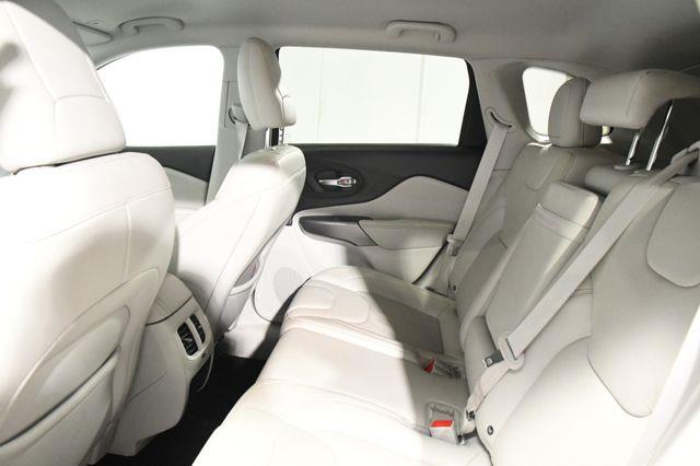 2019 Jeep Cherokee Limited photo