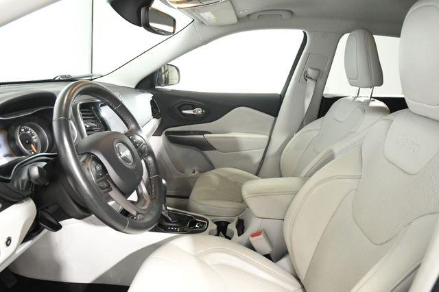 2019 Jeep Cherokee Limited photo