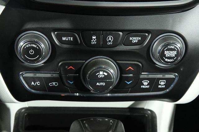 2019 Jeep Cherokee Limited photo
