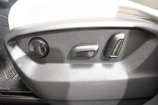 2018 Volkswagen Tiguan S photo