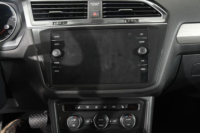 2018 Volkswagen Tiguan S photo
