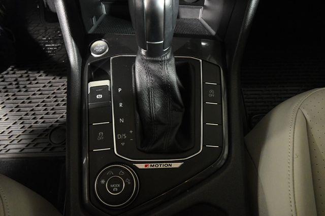 2018 Volkswagen Tiguan S photo