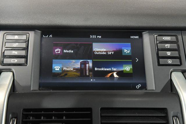 2017 Land Rover Discovery Sport HSE Lux photo