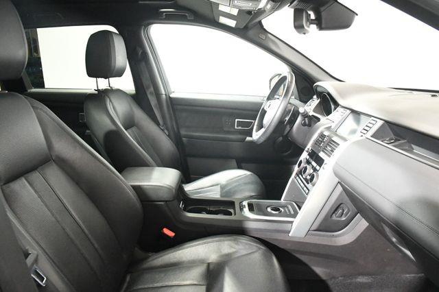2017 Land Rover Discovery Sport HSE Lux photo
