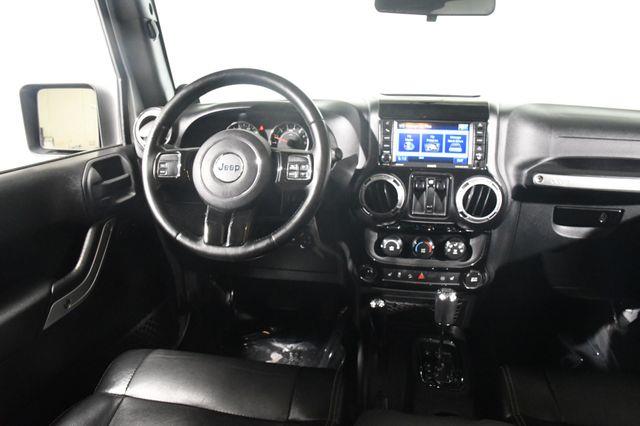 2012 Jeep Wrangler Sahara photo